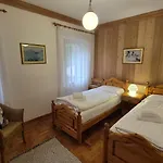 Ca' Piloni Con 3 Appartement