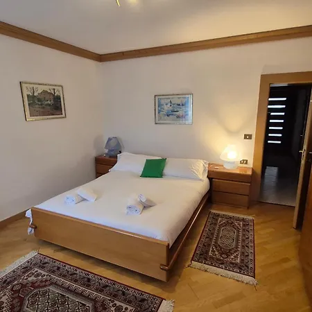 Ca' Piloni Con 3 Apartman Pieve di Cadore